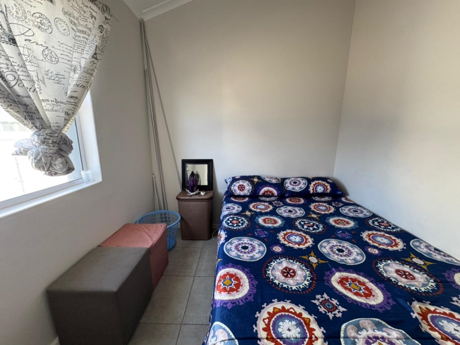 2 Bedroom Property for Sale in Stratford Green Western Cape